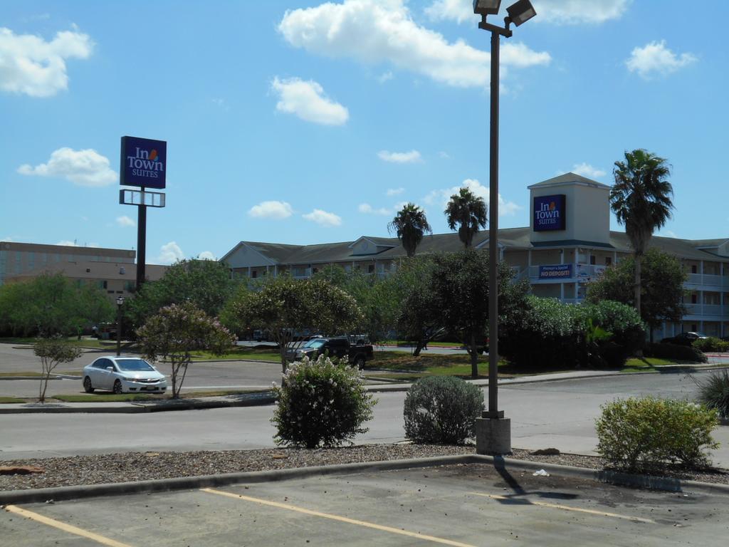 Intown Suites Extended Stay Select Corpus Christi Tx Bagian luar foto